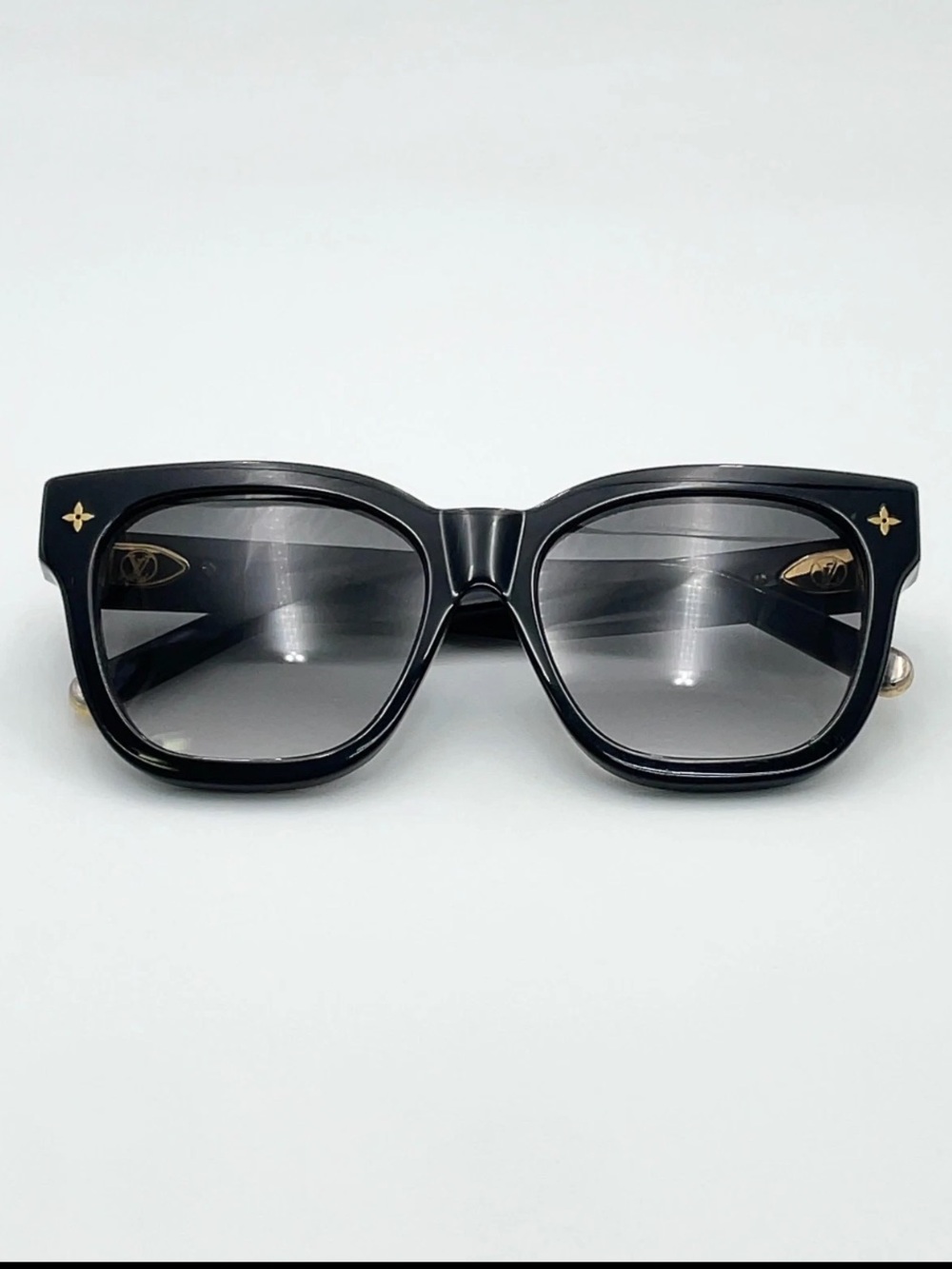 Louis Vuitton Black Sunglasses with Gold Monogram Accents - Picture 6 of 7
